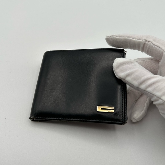 Gucci Bi fold Wallet - Picture 2 of 10